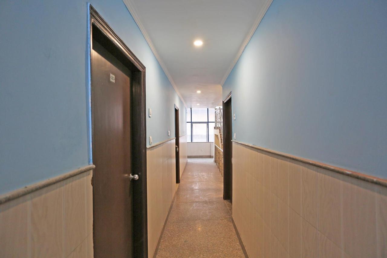 Hotel Aero Look Nowe Delhi Zewnętrze zdjęcie