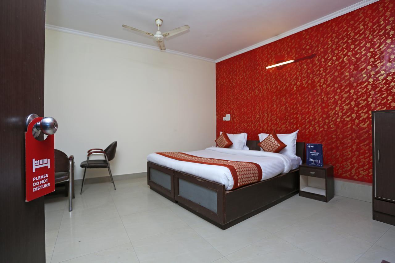 Hotel Aero Look Nowe Delhi Zewnętrze zdjęcie