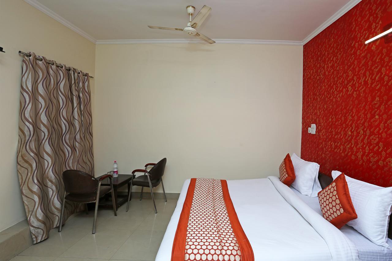Hotel Aero Look Nowe Delhi Zewnętrze zdjęcie