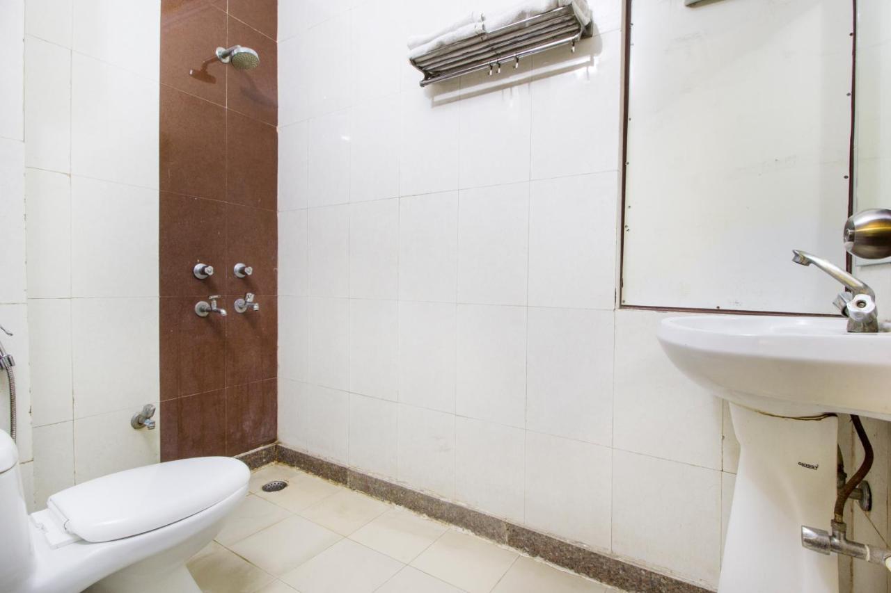 Hotel Aero Look Nowe Delhi Zewnętrze zdjęcie